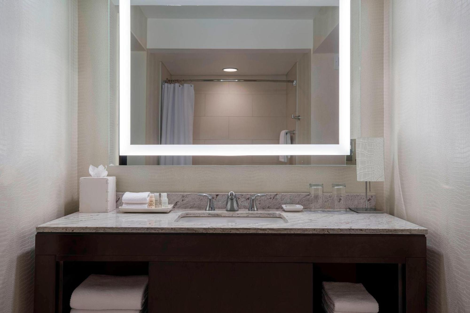 Renaissance Baton Rouge Hotel Zewnętrze zdjęcie